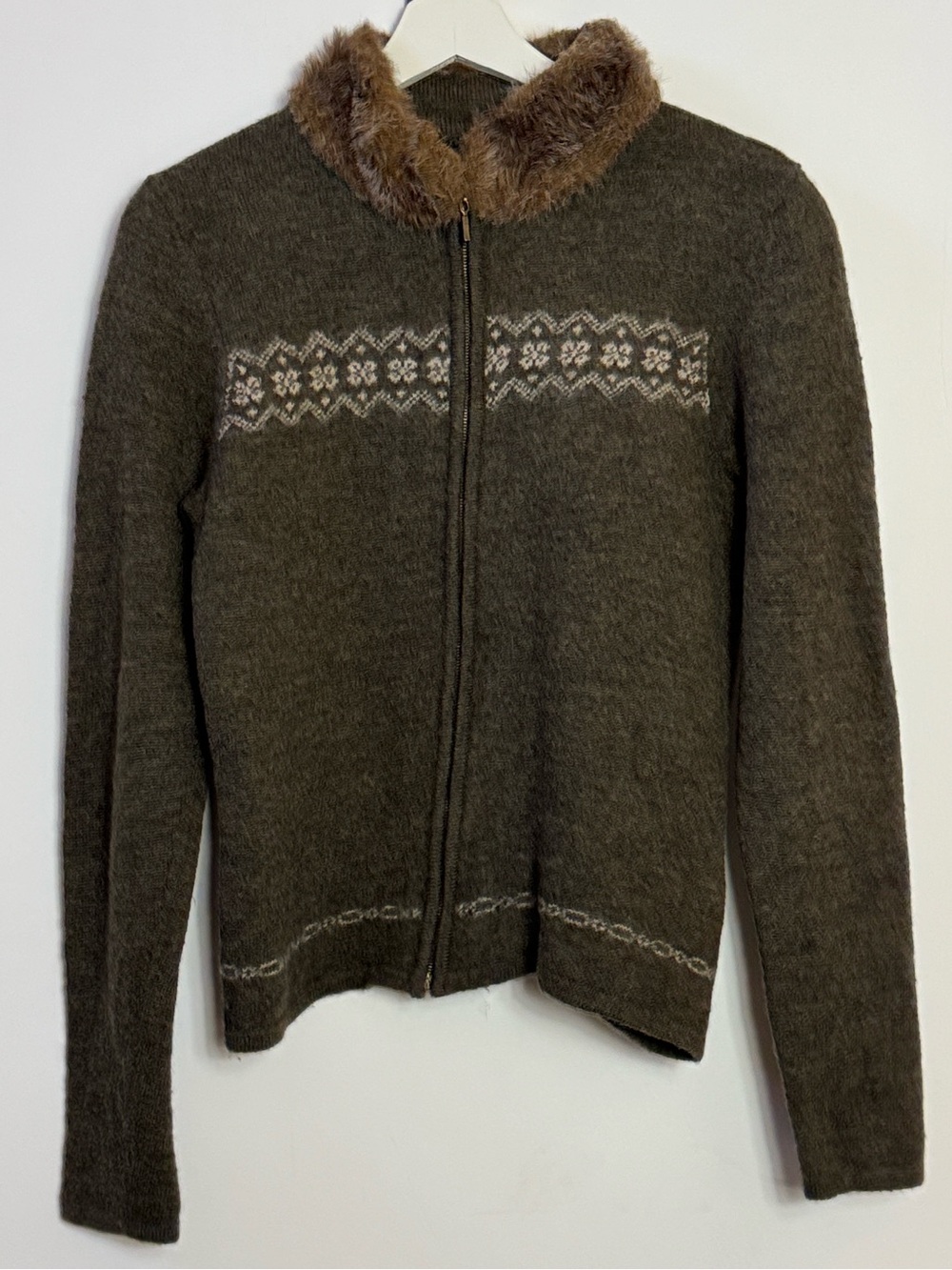 Evan Picone Vintage wool Faux-Fur Collar Sweater Jacket.